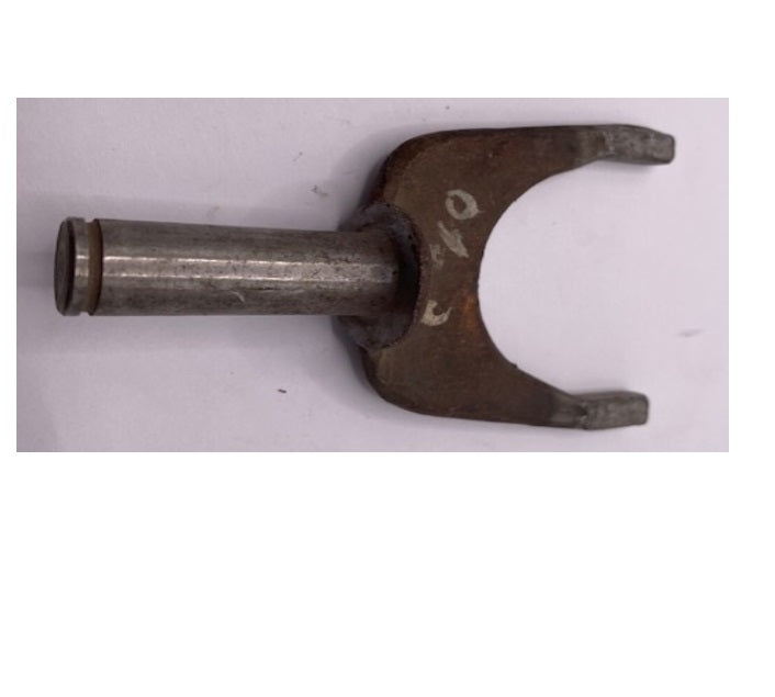 Low and reverse shifter fork 01A-7231 for Ford Early V8 1940 to 1948, and Commercial 1940 to 1947 with 3 speed transmission.&nbsp;