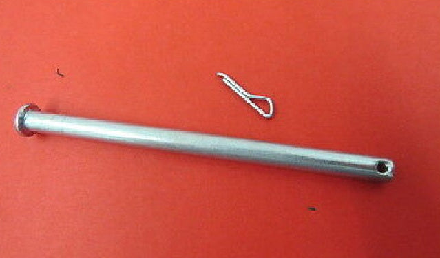 Transmission countershaft lock pin and cotter B-7155 for Ford Model B 1932 to 1934, Ford Early V8 1932 to 1948 and Ford Pick Up 1932 to 1952. 