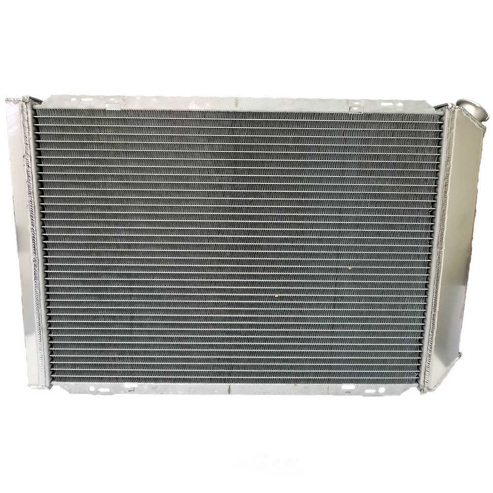 Radiator - Ford Mustang 1979-1993, Lincoln Continental 1982-1987 138AA3R