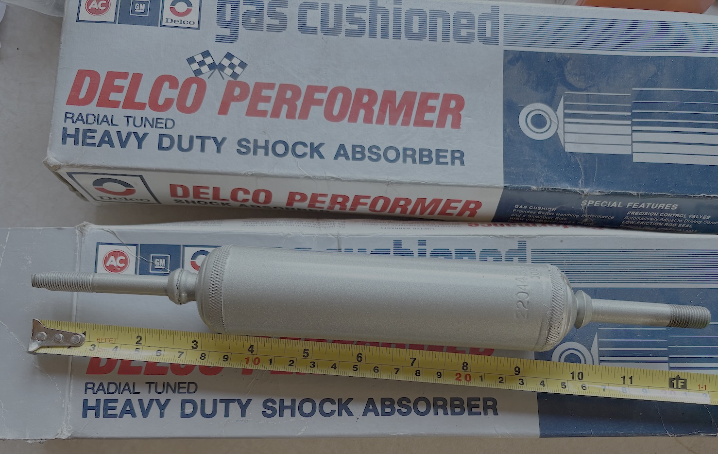 Shock Absorber Dodge Diplomat 77-86, Aspen 76-80, Plymouth Fury 82-86 550-16