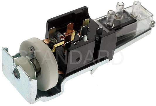 Headlight Switch Ford Torino 68-76 Ranchero 69-76 Lincoln Continental 75-79 DS151