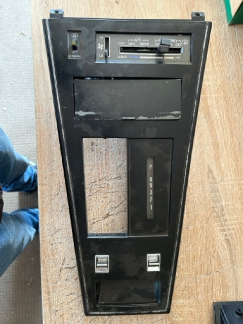 Shifter Console Plate Corvette C3 78-82 Automatic