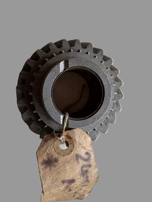 Transmission 2nd Gear Ford V8 1937-1939 24Tooth NOS 74-7103-B