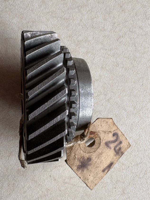 Transmission 2nd Gear Ford V8 1937-1939 24Tooth NOS 74-7103-B