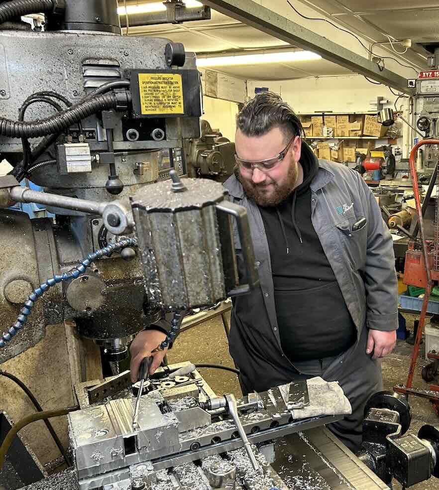 Sidney Thatcher, Belcher Engineering