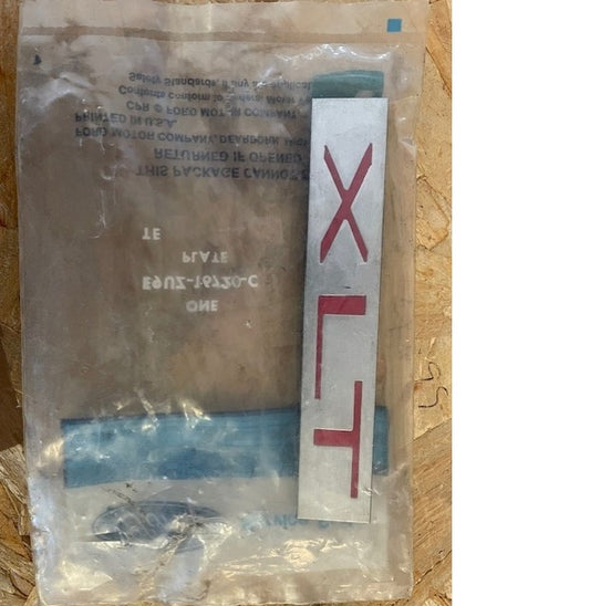 'XLT' Emblem/Badge  Ford Econoline E-150 E-250 89-91 E9UZ-16720-C*