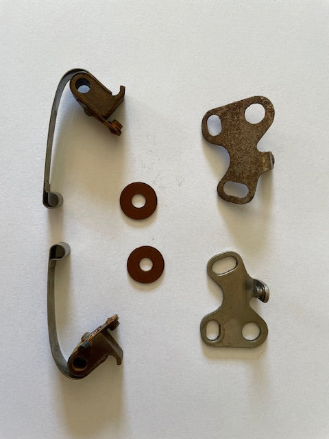 Ignition points for a Ford V8 Pilot 1948 to 1952.&nbsp;

Part number E62A-12199